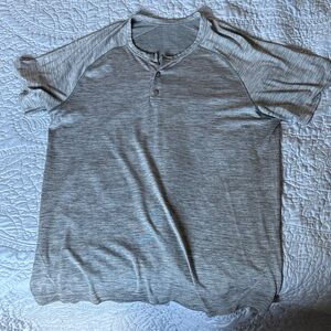 Lululemon shirt